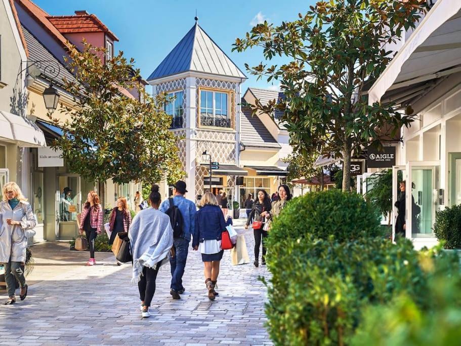 Mai Linh - Tiam Conciergerie-Disney-Villiers Sur Marne Centre Ville Exterior foto
